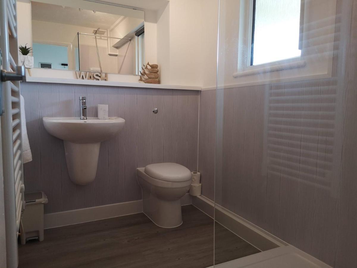 Apartmán Eastcliff Escape Folkestone Exteriér fotografie